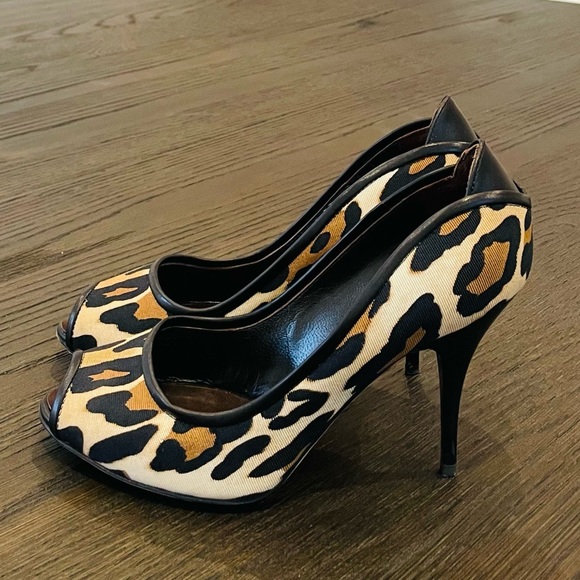 Giuseppe Zanotti Peep Toe Pumps - Picture 4 of 7